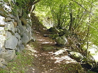 Séjours de vacances au calme, simplicité, randonnées en Pyrénées.